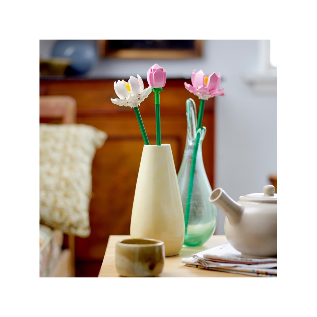 LEGO ® Botanicals Lotus Çiçekleri 40647 - 8 Yaş & Üzeri Çocuklar için Çiçek Model Yapım Seti (220 Parça)