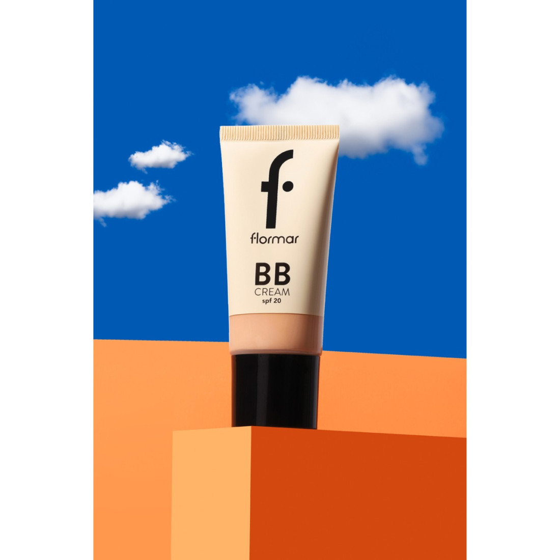 Flormar Hafif Yapılı & Yarı Parlak Bitişli SPF20 Nemlendirici BB Krem (001 Fair) 8690604535385