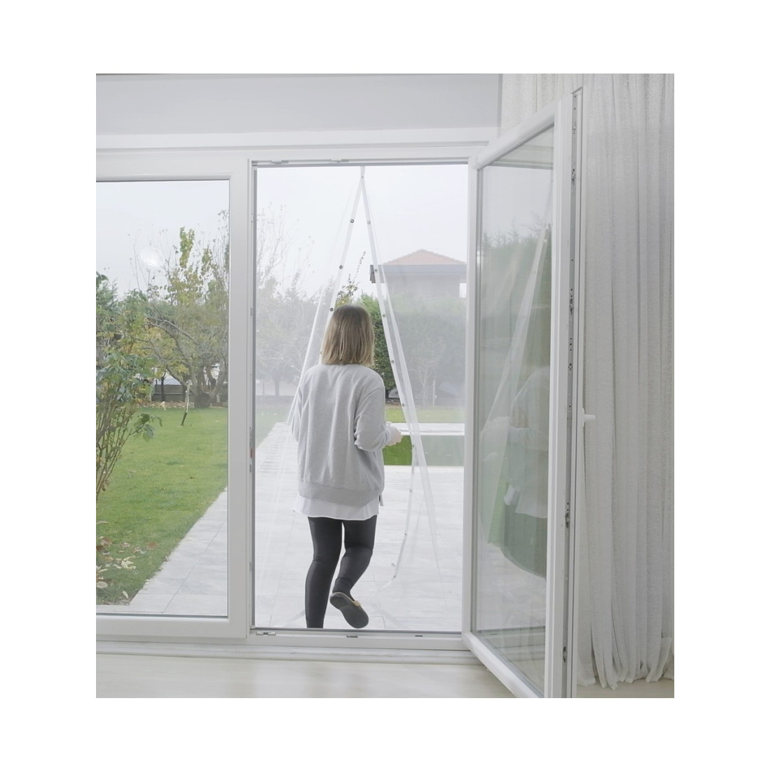 Fly Stop Mıknatıslı Kapı Sinekliği 105X210 Cm Cırt Bantlıdır