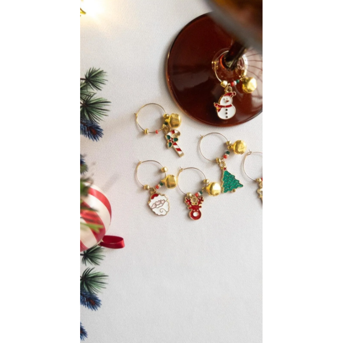 THE HANDMADE HUB 6'lı Yılbaşı Temalı Gold Bardak/Kadeh İşaretleyici Set | Yılbaşı Süsü