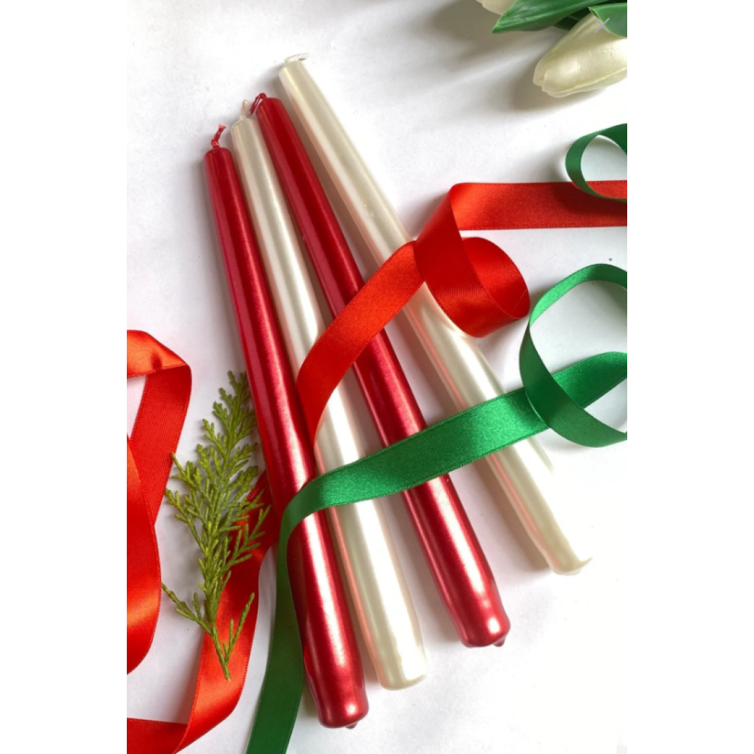 SANAT SEPET İŞLERİ Premium Yılbaşı Özel Kırmızı + Beyaz Renk Sedefli Kokulu Konik Şamdan Mum - 4'lü Set