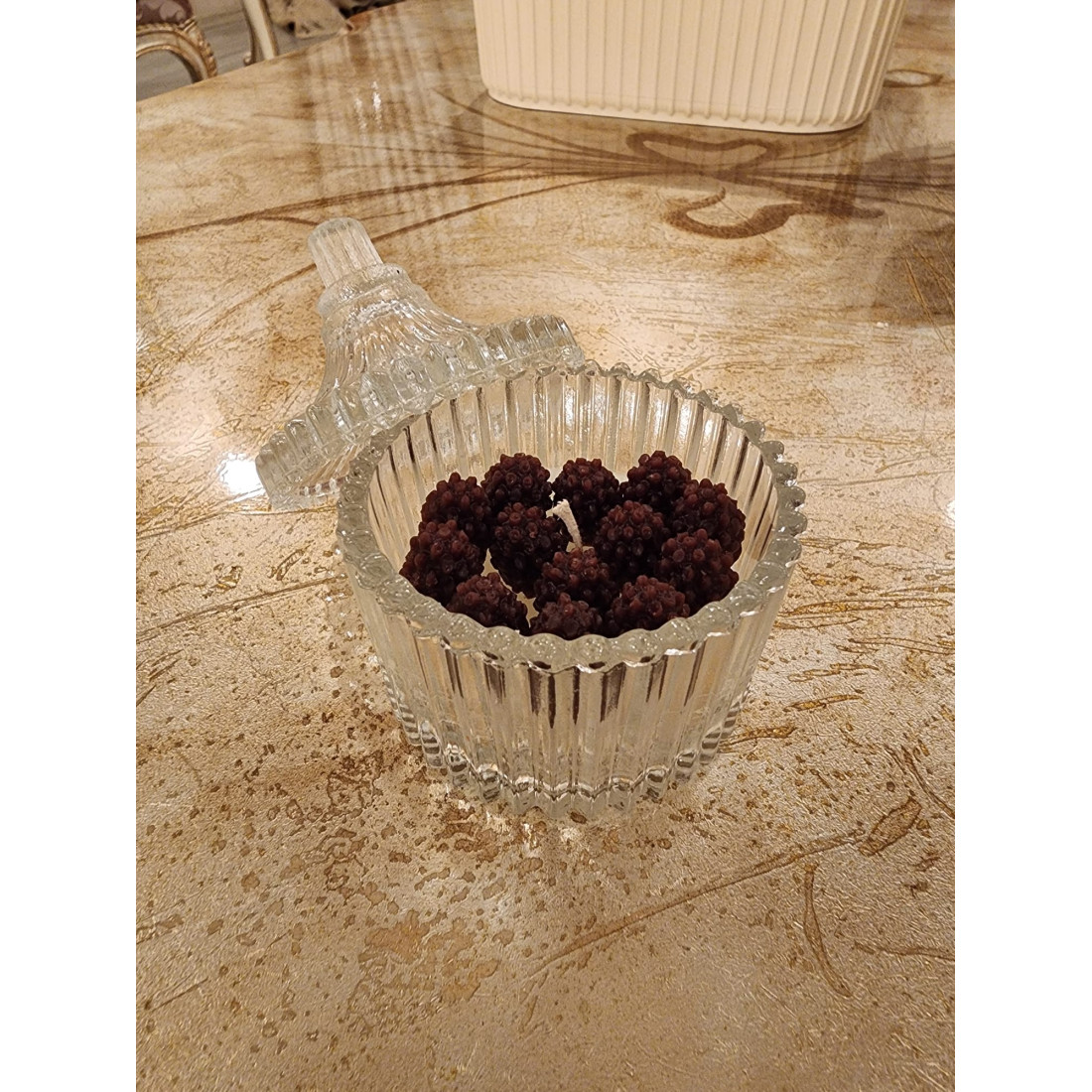 Enavm Dekoratif Cam Kutuda Böğürtlenli Mum - 1 Adet